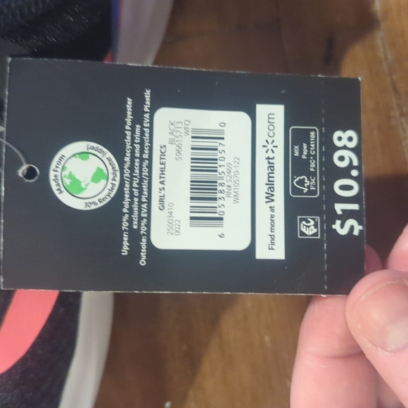 Athletic Works Kids shoes size 1 - Picture 6 of 6